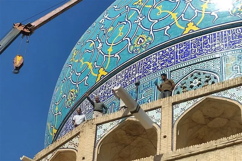 اصلاح و ساماندهی 50 ناودان در بناهای تاریخی میدان نقشجهان اصفهان