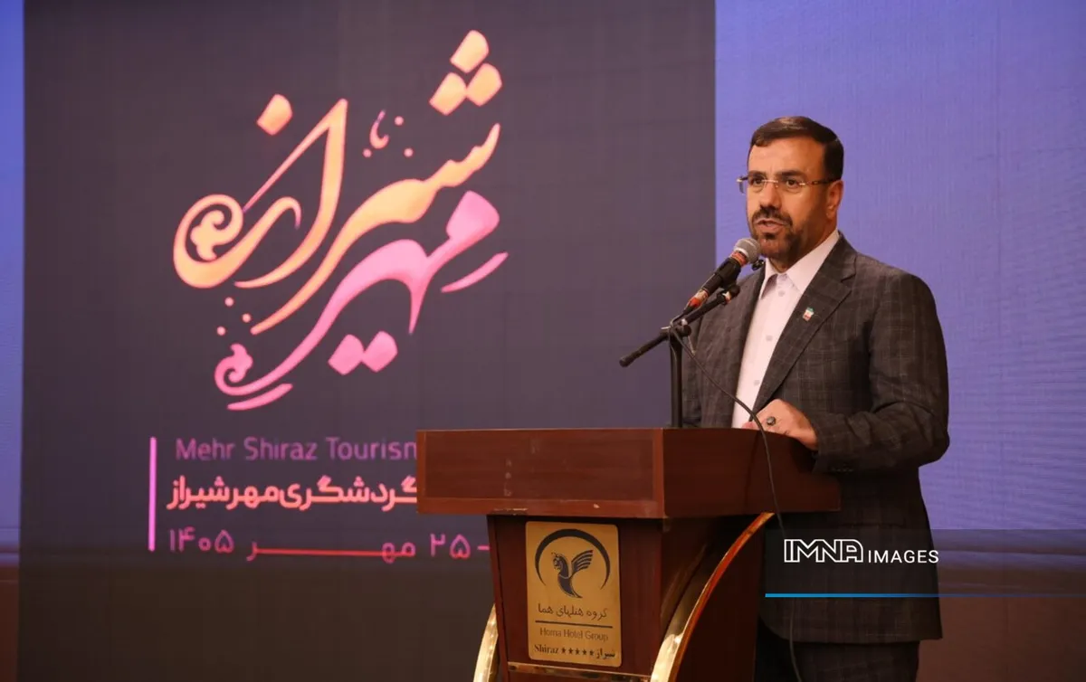 عبور گردشگری فارس از دوگانه شیراز و تختجمشید/توسعه متوازن سفر نیازمند تفویض اختیار به است