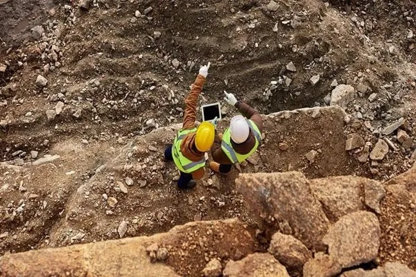 ایجاد کارگروه نظارت بر فعالیت معادن گرمسار؛ دستگاه قضا ورود کرد