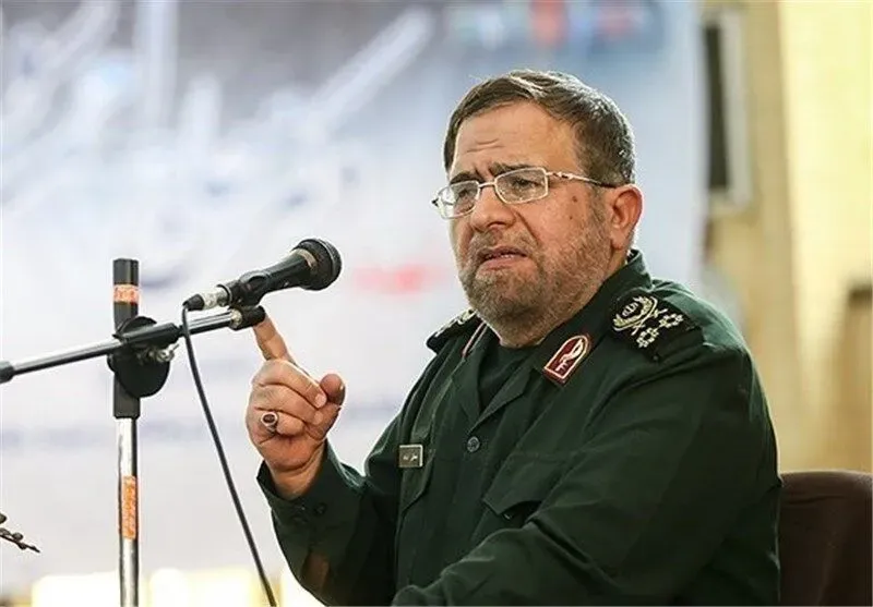 سرلشکر ایزدی، جانشین فرمانده کل سپاه: دشمن به خیال خود میخواهد شعب ابی طالب ایجاد کند و اگر از داخل با ناامیدی مواجه شود، هیچ غلطی نمیتواند کند/ شاهد پیروزیهای بزرگ در جبهههای مختلف هستیم/ دشمنان حدود ۷۰۰ کیلومتر دور از تنگه هرمز هستند