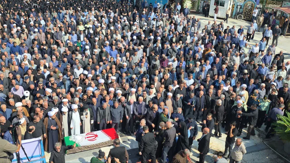 وداع گیلان با آیت‌الله قربانی؛ پیکر نماینده فقید ولی‌فقیه در جوار حرم آقا سید جلال‌الدین اشرف آرام گرفت
