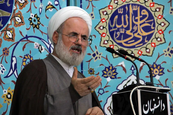 انصاری رامندی: ارتقای اعتماد مردم به پلیس باید مورد توجه باشد