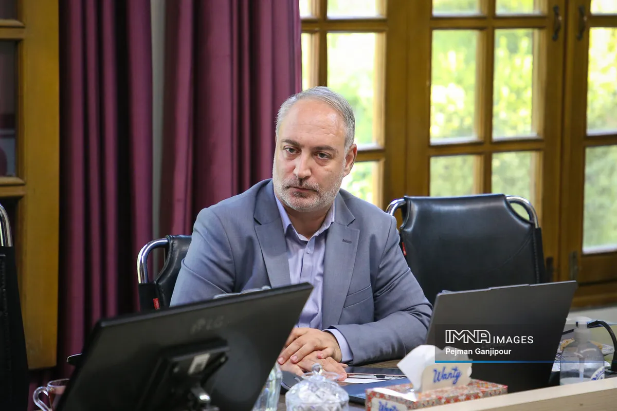 اعمال محدودیت تردد ناوگان باری اصفهان هم‌زمان با اجرای طرح ستاد مهر