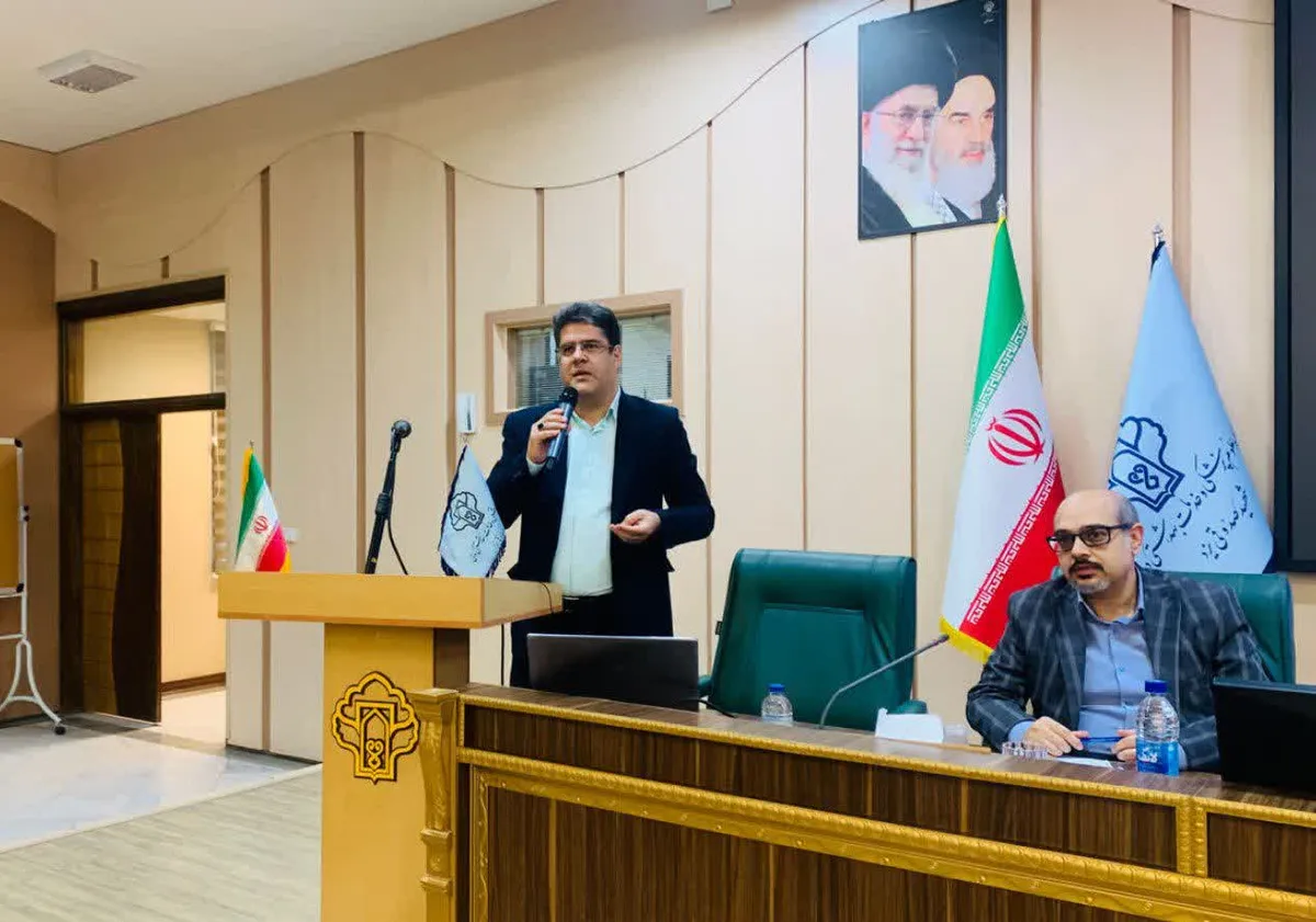 آموزش اصول رانندگی ایمن به اعضای تشکلهای مردمی استان یزد