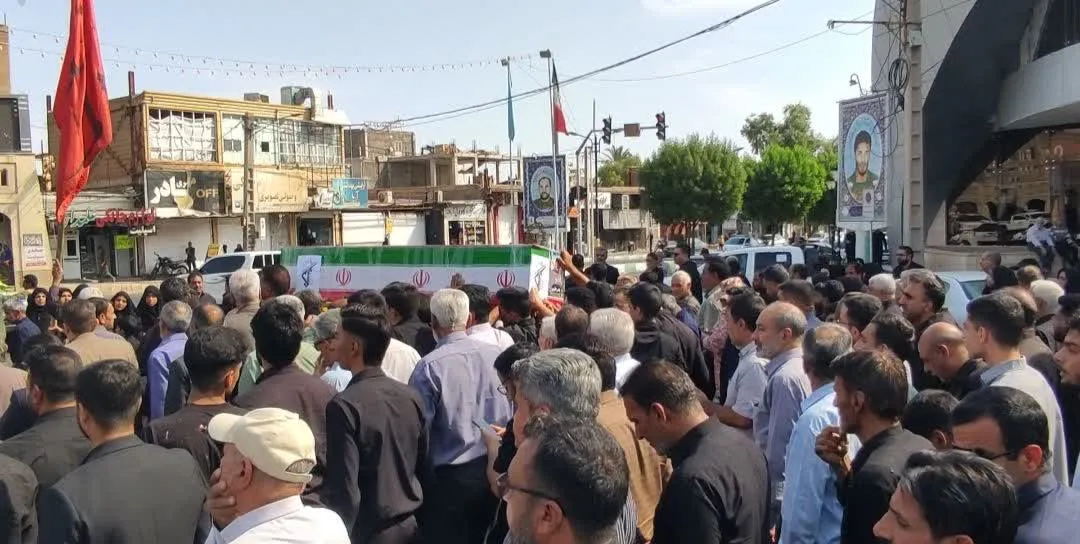 بم، پیکر شهید امنیت یاسر باقری را به خاک سپرد