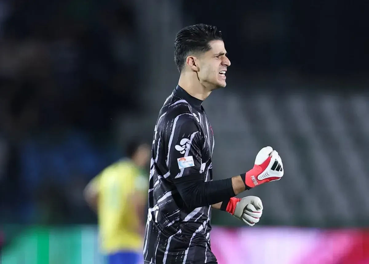 به دنبال یک جایزه مهم؛/ حال بزرگ علی بیرانوند به سنگربان پرسپولیس!