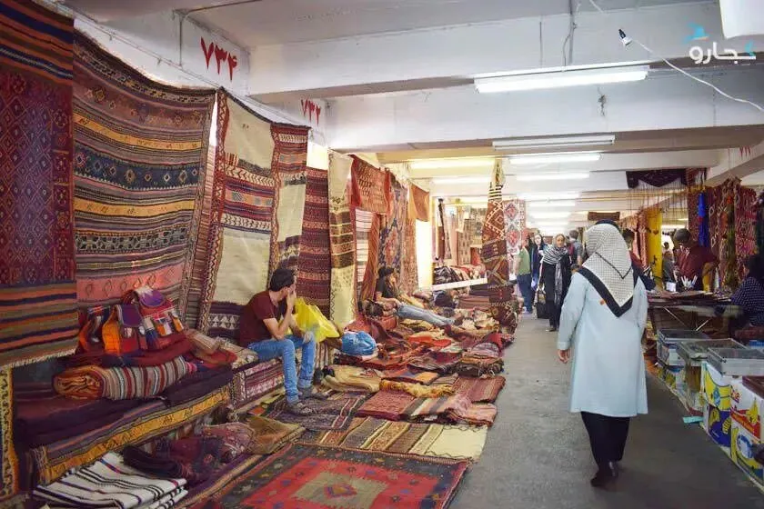بازار پروانه تهران در پیشنهاد جدید به دو محل در دارآباد و خیابان حافظ تقسیم میشود