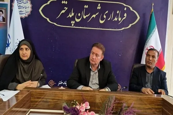 فرماندار پلدختر: ساختوسازهای غیرمجاز باید از مرحله پیکنی متوقف شوند