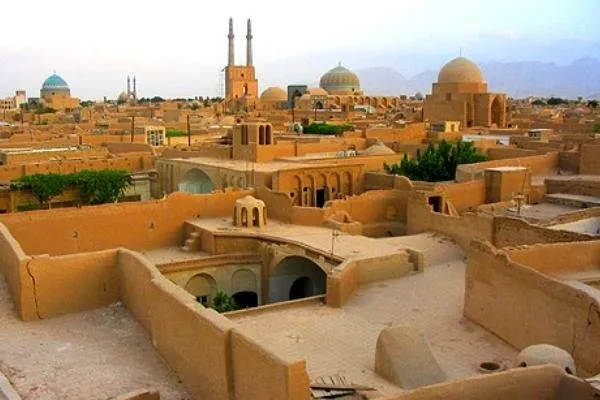 خواهرخواندگیهای یزد از تفاهمنامه تشریفاتی به ارتباطی زنده تبدیل شود