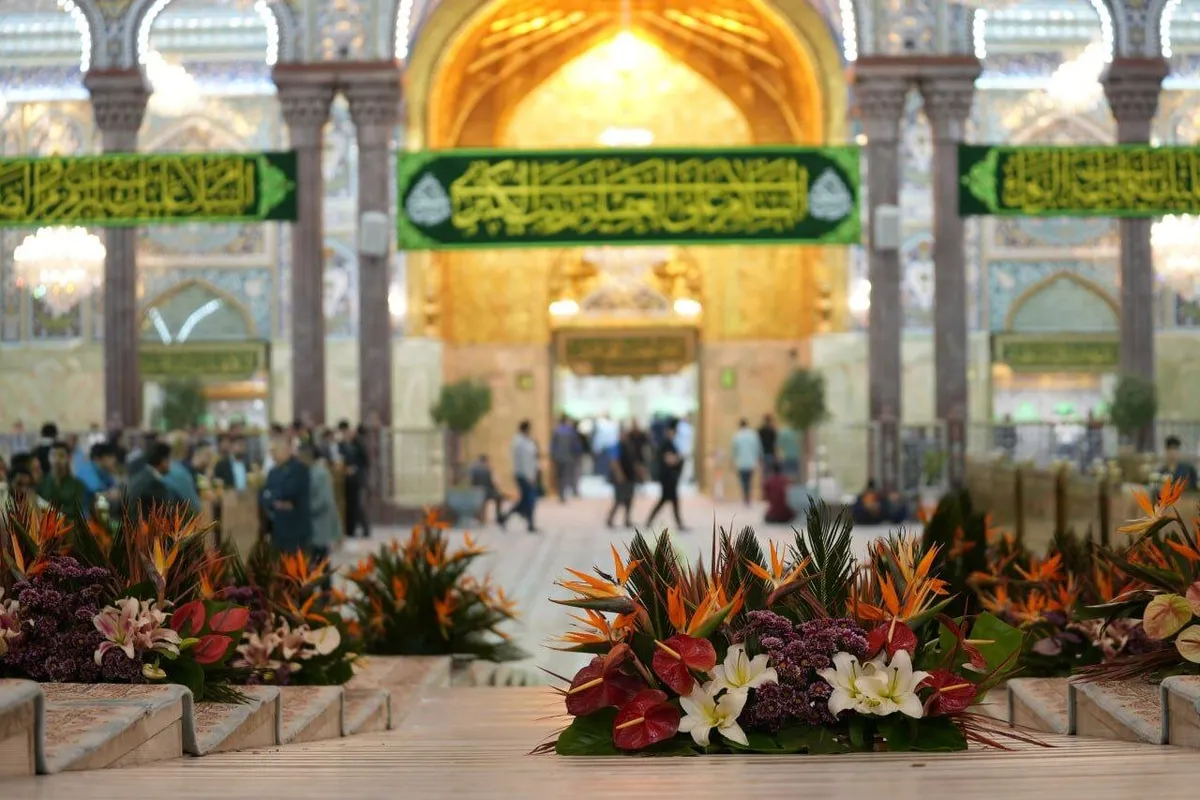 نامتان را پشت کاشی‌های حرم امام حسین(ع) به یادگار بگذارید