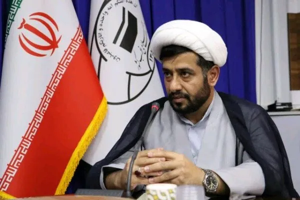 فرهادی: حساب ۱۰۰ امام ظرفیت مهمی برای خانه‌دار شدن محرومان کردستان است