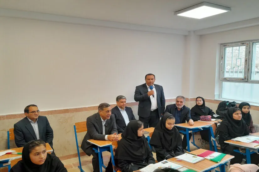 افتتاح مدرسه ۹ کلاسه در اردبیل با حضور معاون اجرایی رئیس جمهور