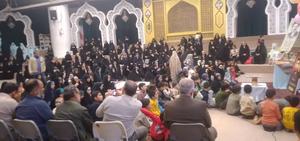 گردهمایی مادران و همسران شهدا در مشهد