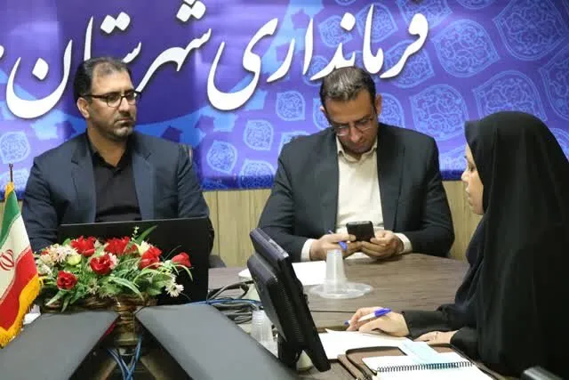 راه اندازی«کتابخانه سیار» در شهمیرزاد؛فرهنگ کتابخوانی توسعه مییابد