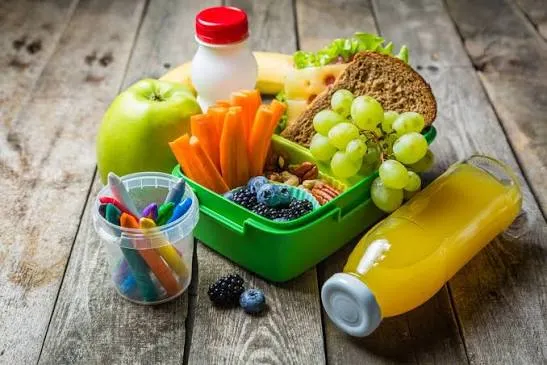 غذای سالم، زیربنای سلامت جامعه و رشد نسل آینده است
