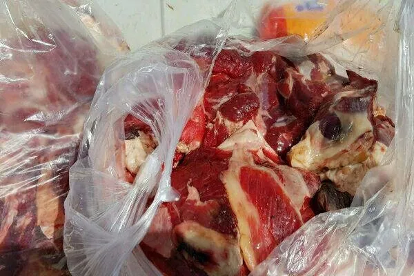 کشف و ضبط ۲۰۰ کیلوگرم گوشت کشتار غیرمجاز در اهواز