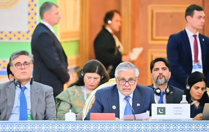 وزیر خارجه پاکستان: میانجیگری برای کاهش تنش میان تهران و واشنگتن ادامه دارد / قاطعانه بر این باور هستیم که گفتوگو و دیپلماسی موثرترین مسیر را برای حلوفصل تنشهای منطقهای ارائه میدهد