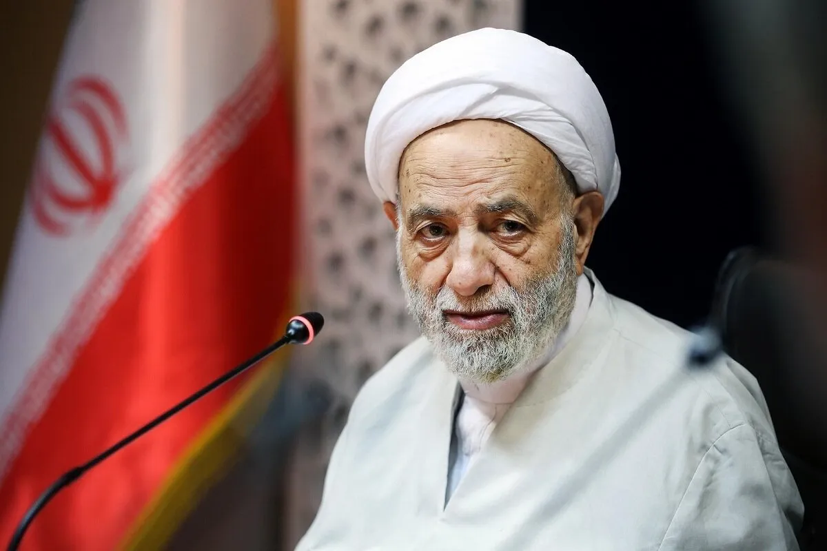 تمجید آیتالله سید مجتبی خامنهای از محسن قرائتی