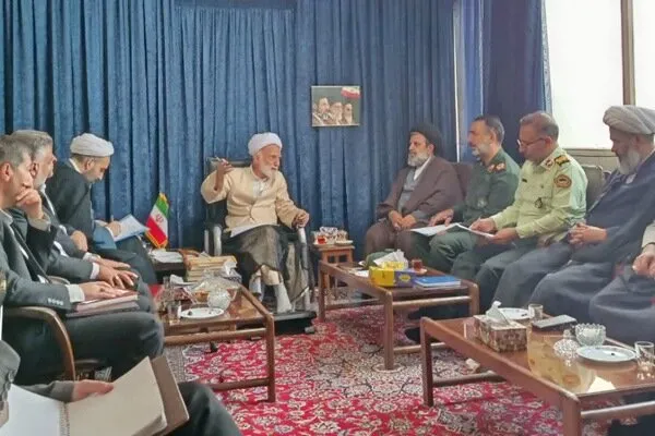 آیتالله دری: مساجد و هیئتهای مرکزی محور تقویت اجتماعات مردمی باشند