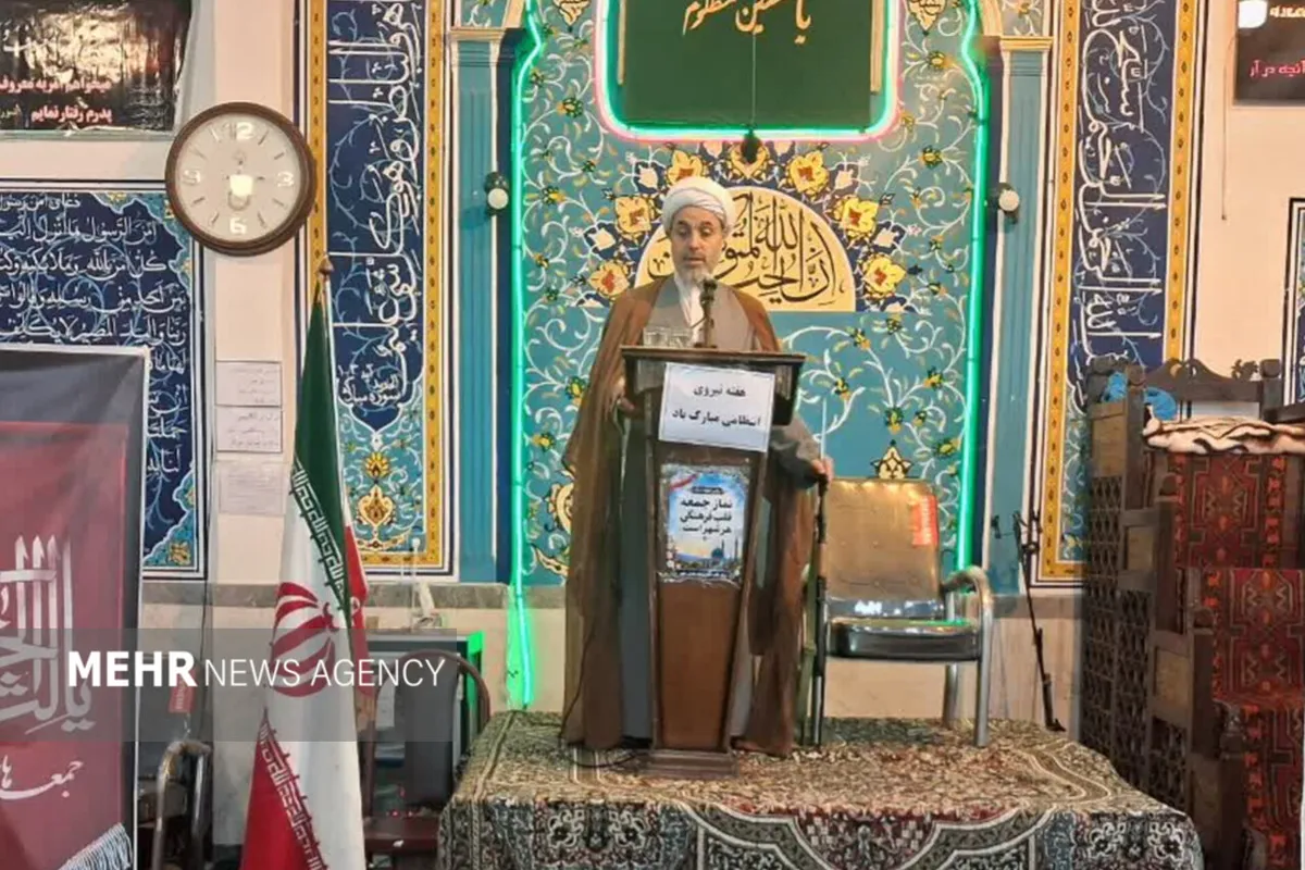 قدرت بازدارندگی و انسجام ملی رمز ایستادگی در برابر دشمن است
