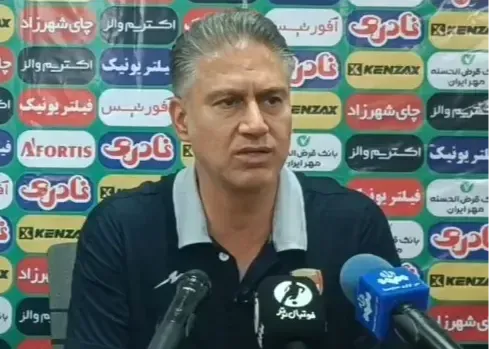 برایم مهم نیست نفر چندم باشم؛/ حمید مطهری: پرسپولیس را فراموش کردیم!