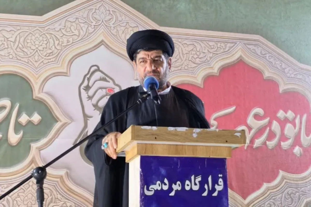 امام جمعه گناوه: حضرت زهرا (س) عوامل انحراف جامعه اسلامی را تبیین کرد