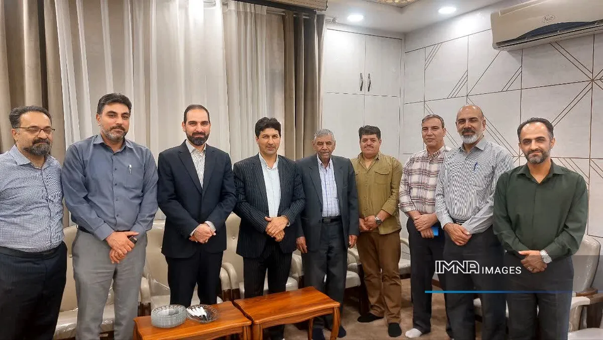 تعامل شهرداری و شرکت برق برای رفع مشکلات شهروندان