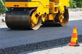 اجرای نهضت آسفالت در روستاهای اندیکا