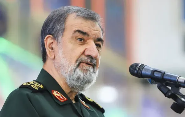 دبیر شورای عالی امنیت ملی: پس از شکستهای پیدرپی، بدترین رئیسجمهور تاریخ آمریکا همچنان بیوقفه حرف میزند و حالا حرفهایش حتی از خیالپردازیهای خودش هم فراتر رفته / واقعیت را ایران رقم میزند
