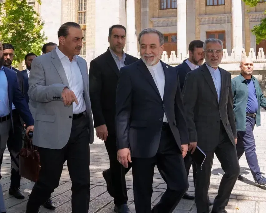 ادعای العربیه به نقل از منابع دیپلماتیک: مذاکرات عاصم منیر با هدف گشودن مسیر جدیدی برای مذاکرات انجام شده / فرمانده ارتش پاکستان تاکید کرد که تهران باید در پرونده هسته‌ای انعطاف بیشتری نشان دهد