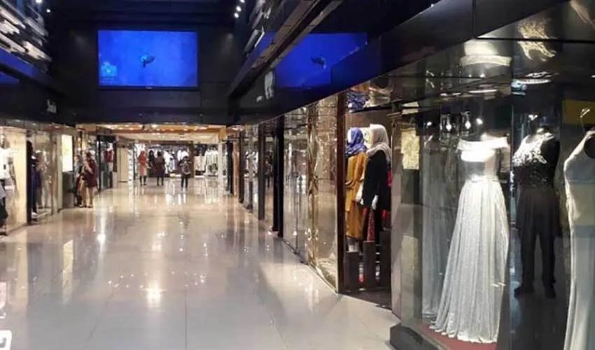 کرمان ۳۰ برابر متوسط جهانی فروشنده پوشاک دارد