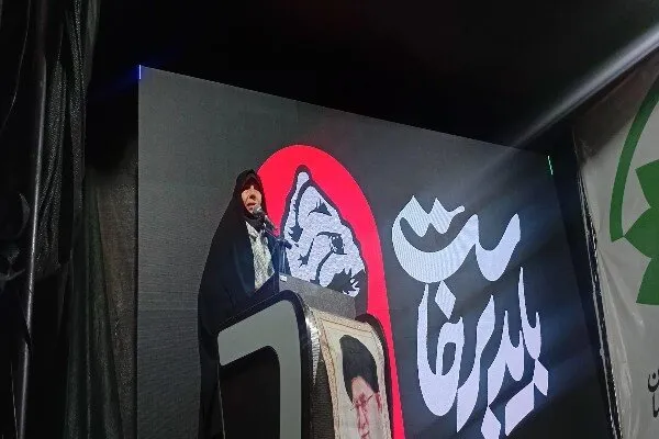 دانشآموزان در میدان دفاع از استقلال و اقتدار ایران حضور دارند