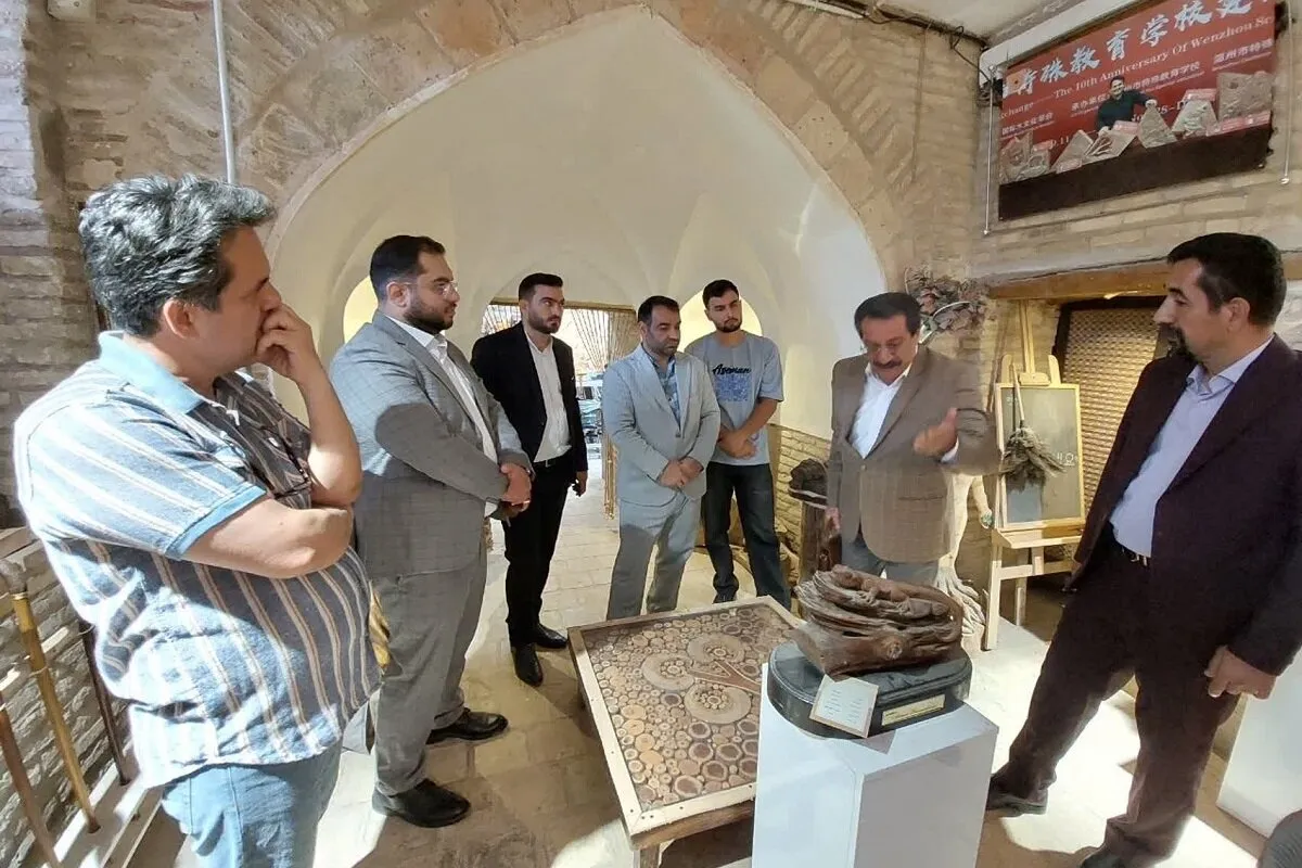دانشجویان کارآفرینی برای توسعه گردشگری کرمانشاه ایدهپردازی کردند