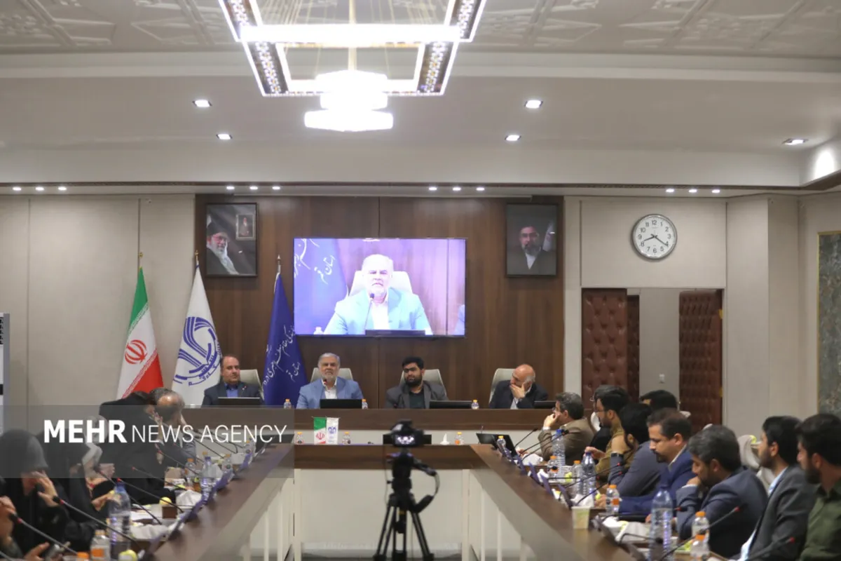 عظیمی: دانشجویان باید در حل مسائل کلان شهر نقشآفرین باشند