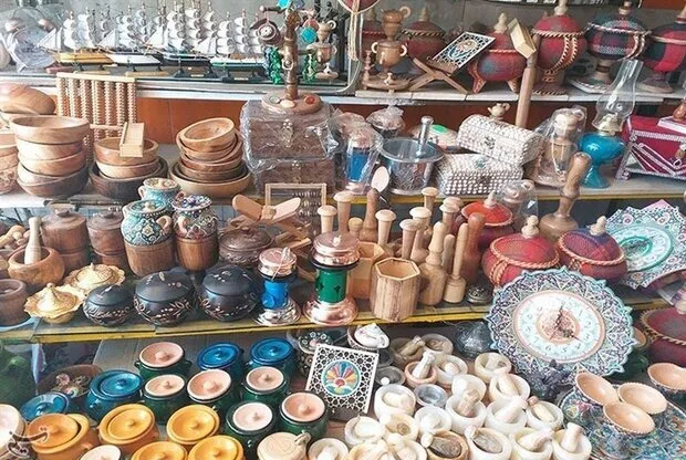 نمایشگاه توانمندیهای بانوان ساوجی قدمی استوار برای رونق مشاغل خانگی