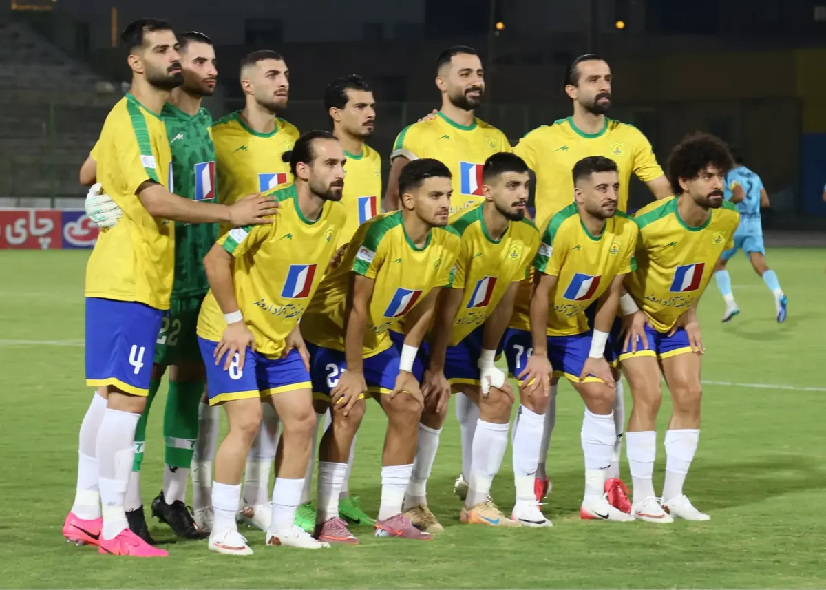 در آستانه بازی با پرسپولیس/ فوری: اخراج صنعت نفت از هتل!
