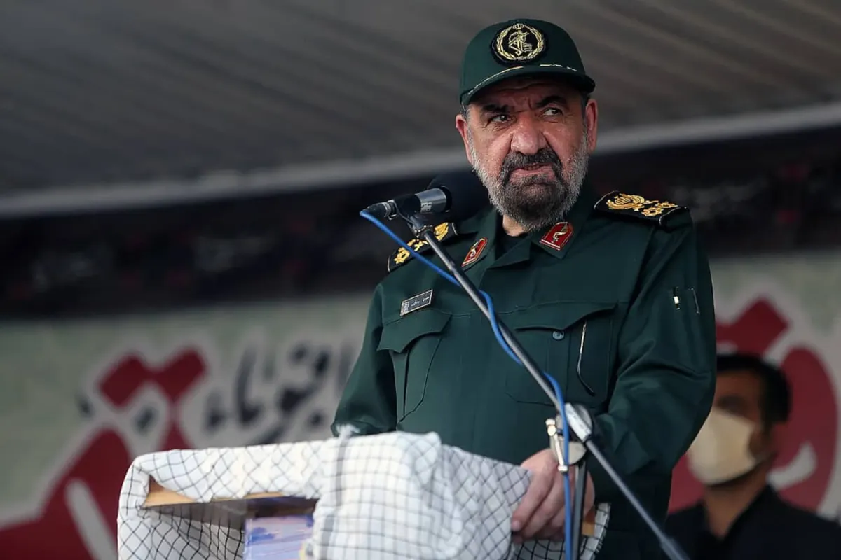 محسن رضایی: هدف ما این نیست که تا سال ۲۰۲۹ دوام بیاوریم، بلکه پایان دادن به جنگ با شرایطی است که احتمال وقوع درگیری دیگری را کاهش دهد/ ادعای ترامپ: ما با ایرانی‌ها مذاکره نمی‌کنیم/ نفت ۱۱۱.۱۶ دلار شد/ ادعای نیویورک‌تایمز به نقل از مقامات آگاه: طرح‌های مشخصی برای ازسرگیری حملات کوتاه ولی شدید علیه ای