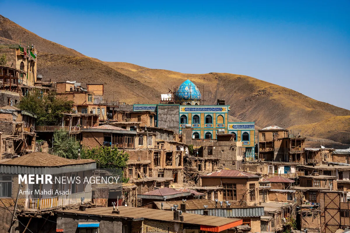 روستایی پلکانی در دل کوه‌های خراسان