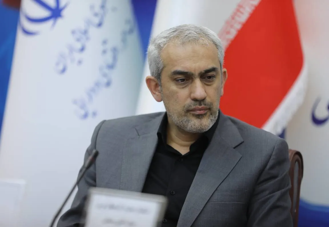 آغاز فرایند تهاتر زنجیرهای مطالبات مراکز درمانی با اوراق گام و برات الکترونیک