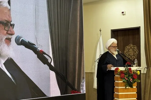 ماندگاری خدمات شهری در گرو گرهگشایی از مشکلات مردم است