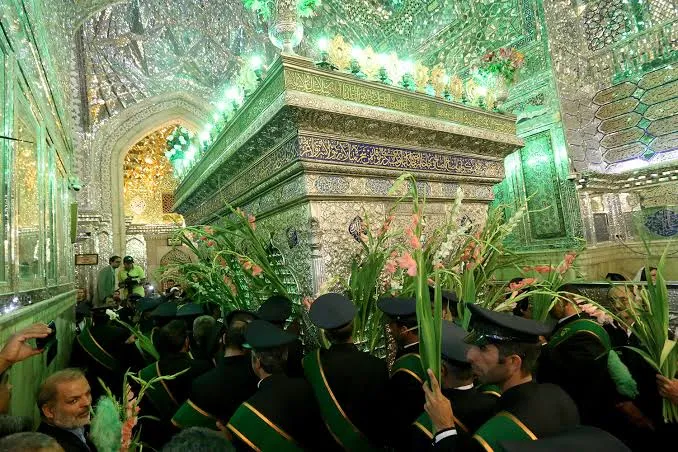 برگزاری مراسم میلاد حضرت زینب (س) در آستان مقدس شاهچراغ