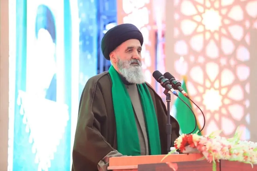 رئیس سازمان عقیدتی سیاسی وزارت دفاع: نیروهای مسلح ایران سلاح های شگفت انگیزی تولیده کرده اند/ تمام حرف ترامپ این است که سلطهگری کند