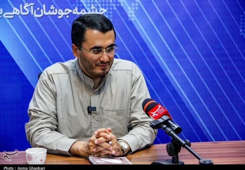 واکنش صریح متفکرآزاد به تکرار توهین در ورزشگاه انزلی
