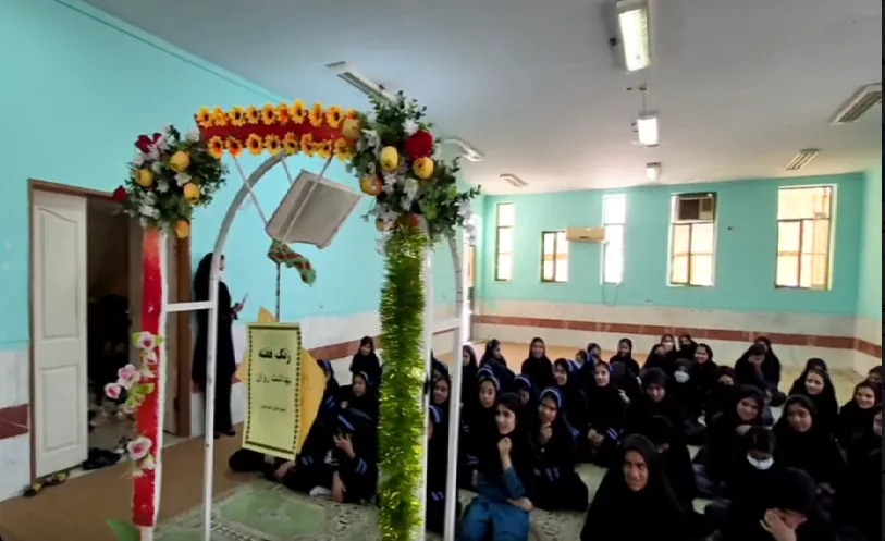 نواختن زنگ زنگ هفته بهداشت روان و سلامت اجتماعی در مدارس منوجان
