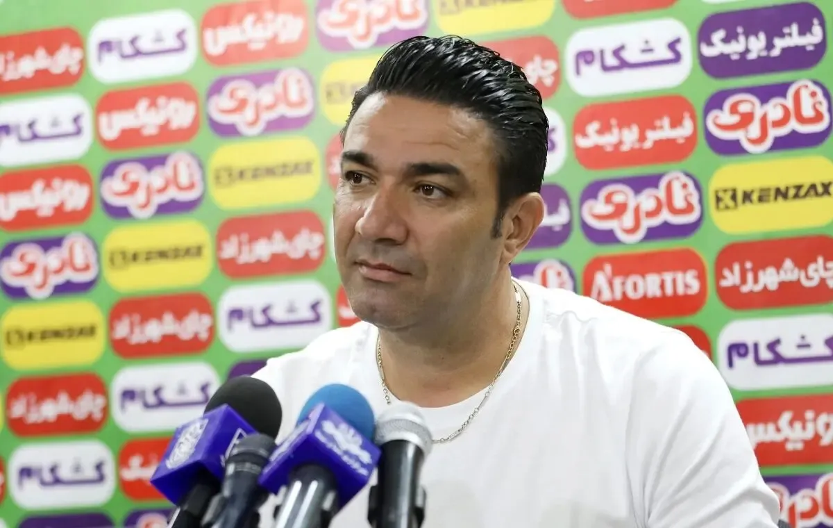 نکونام بعد از بازی با استقلال: باید با دو گل به رختکن می‌رفتیم