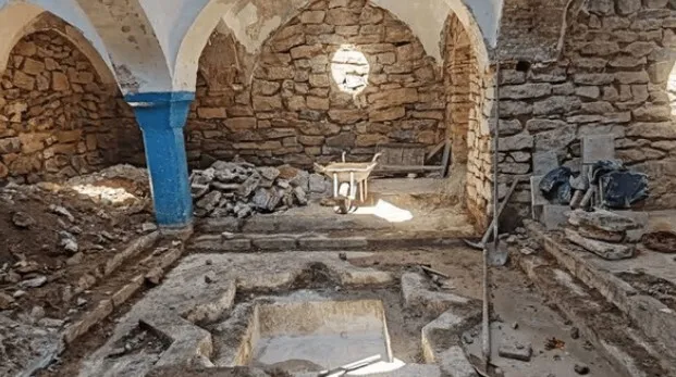 مرمت حمام زرین شهر