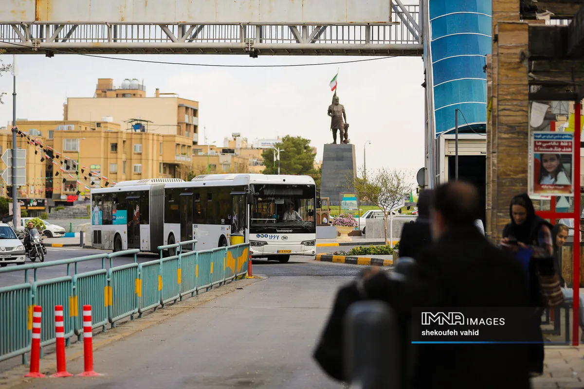 سفر رایگان با مترو و اتوبوس؛ آغاز یک عادت تازه یا تجربهای یکروزه؟