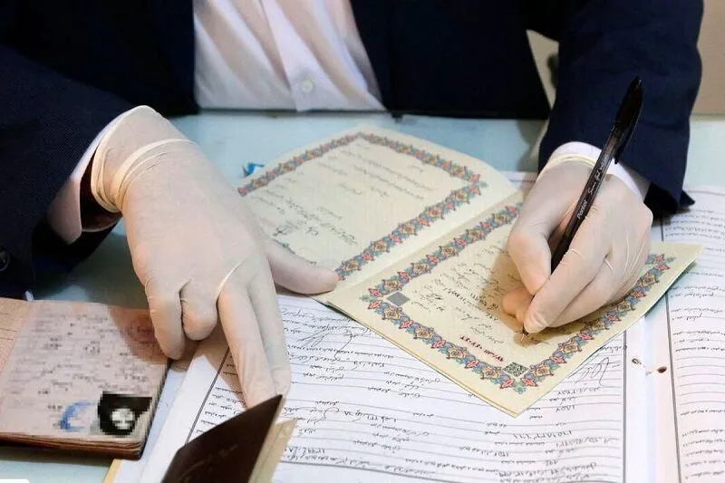 افزایش ۹ درصدی ازدواج و کاهش ۱۱ درصدی طلاق در قم
