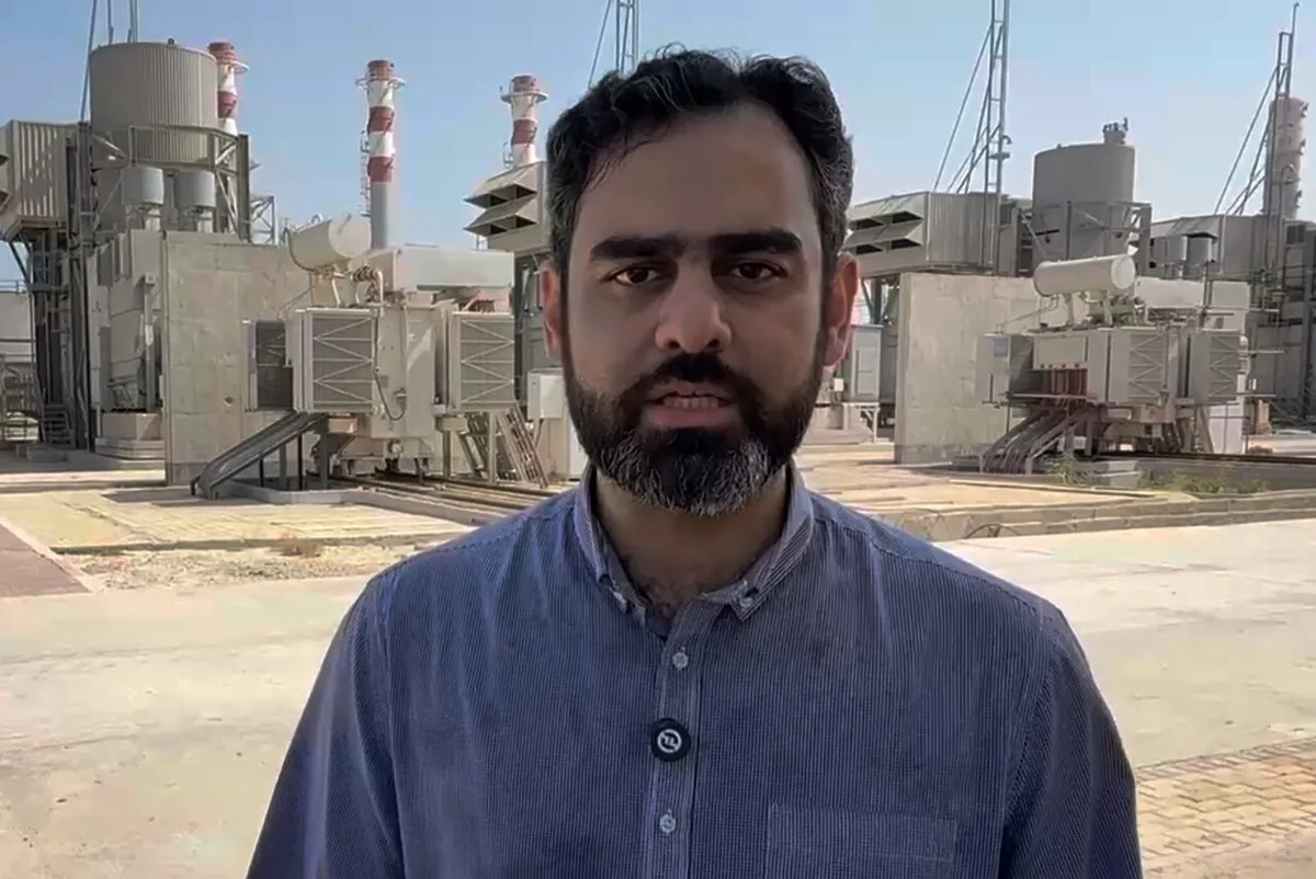 ثابتی: مردم خارگ در خط مقدم جنگ و اقتصاد کشور ایستادهاند