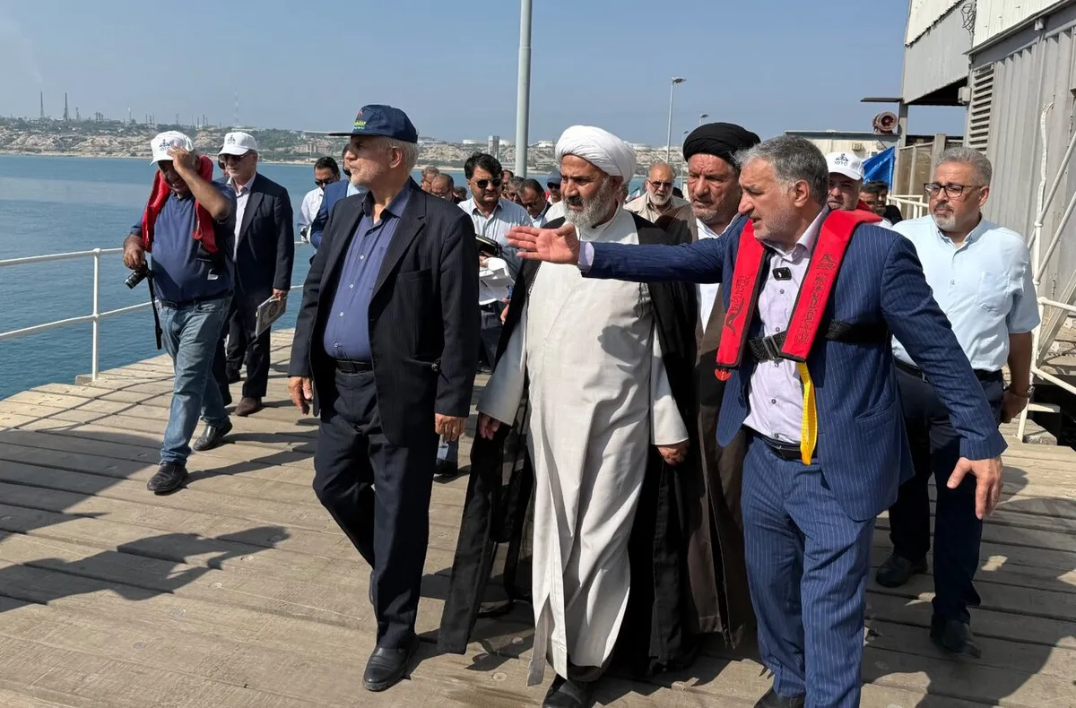 بهسازی و ایمنسازی تأسیسات حیاتی نفت در خارگ ادامه دارد